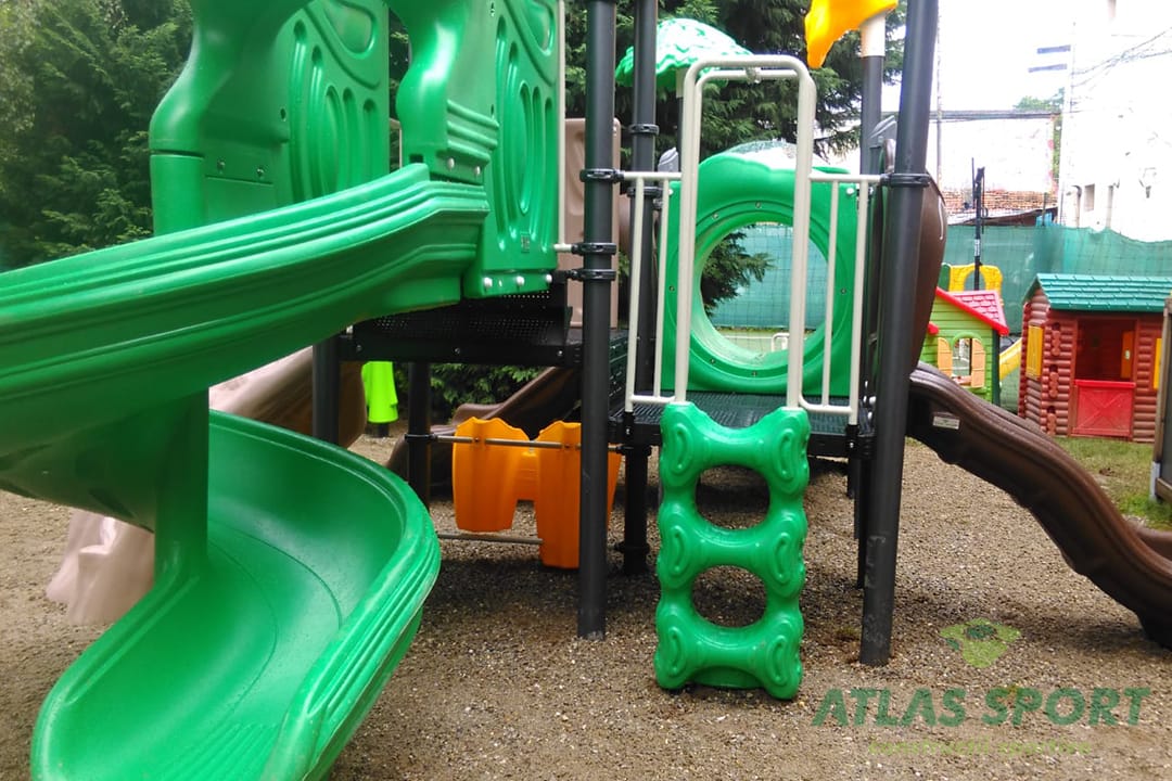 Echipament loc de joaca