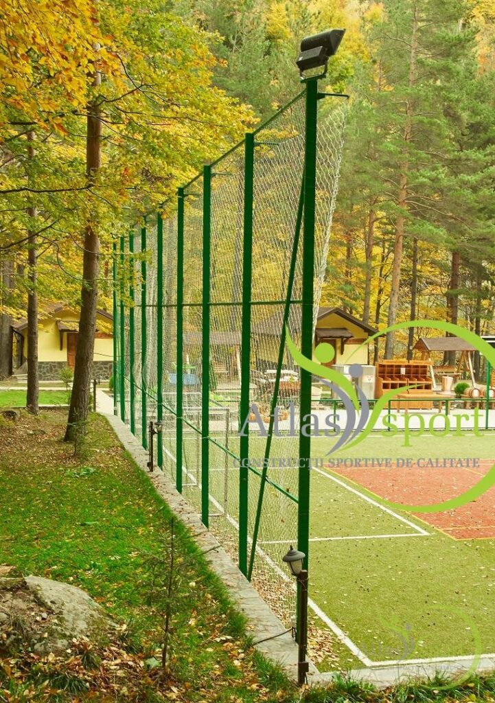 imprejmuire teren sintetic