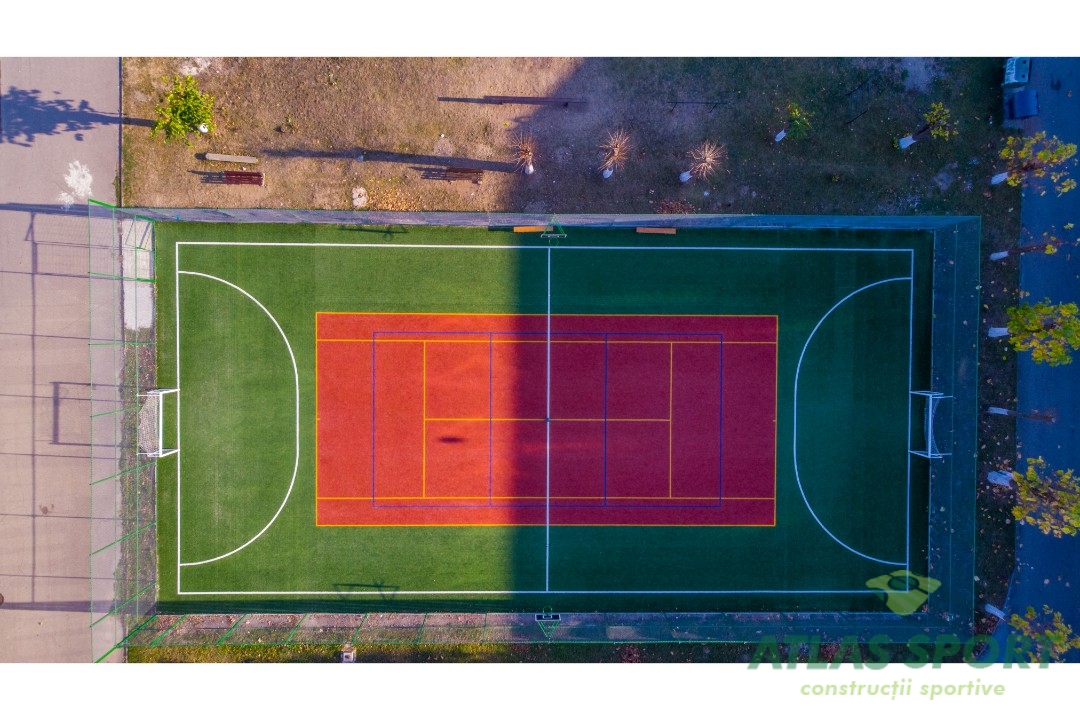 Teren multifunctional-vedere din dronă