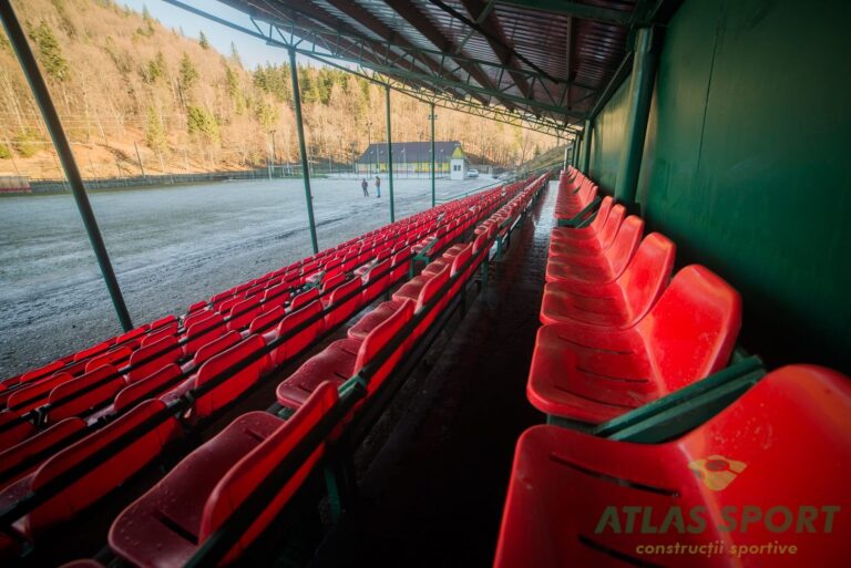 Sports facility and sport field