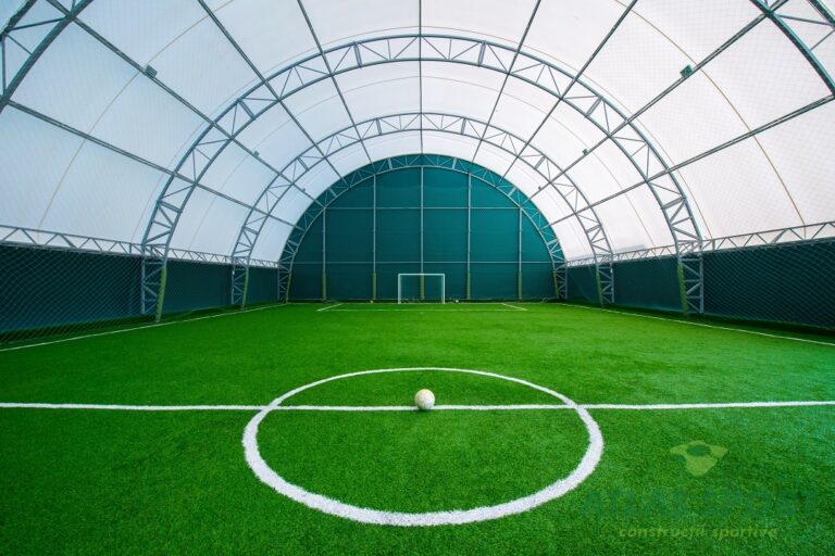 constructie teren de fotbal acoperit detaliu 3